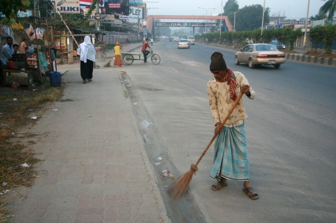 ক্লিনিং সার্ভিস