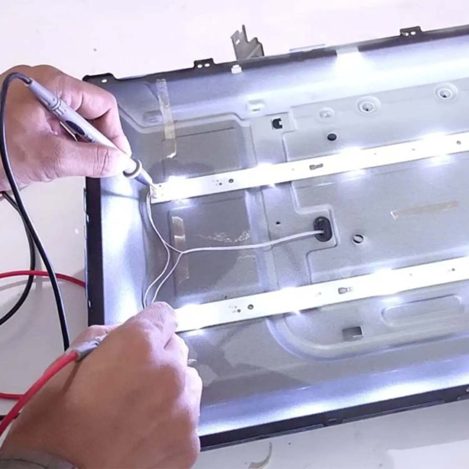 টিভি মেরামত - Backlight মেরামত (LED/LCD)